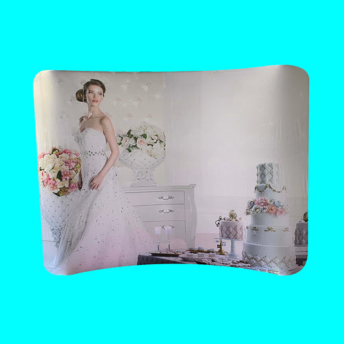 curve pillowcase backdrop display